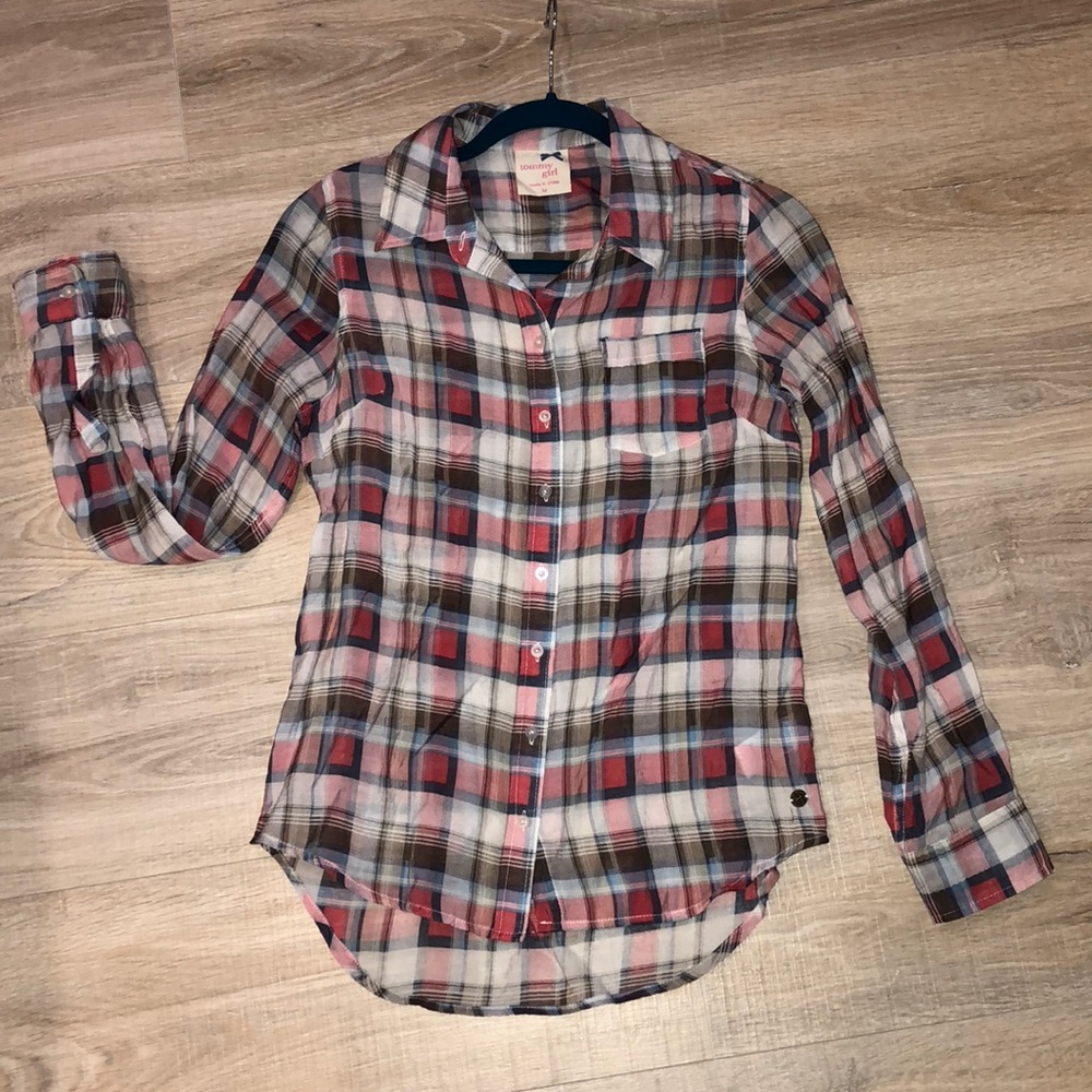 ✨ Plaid Thin Button Down ✨